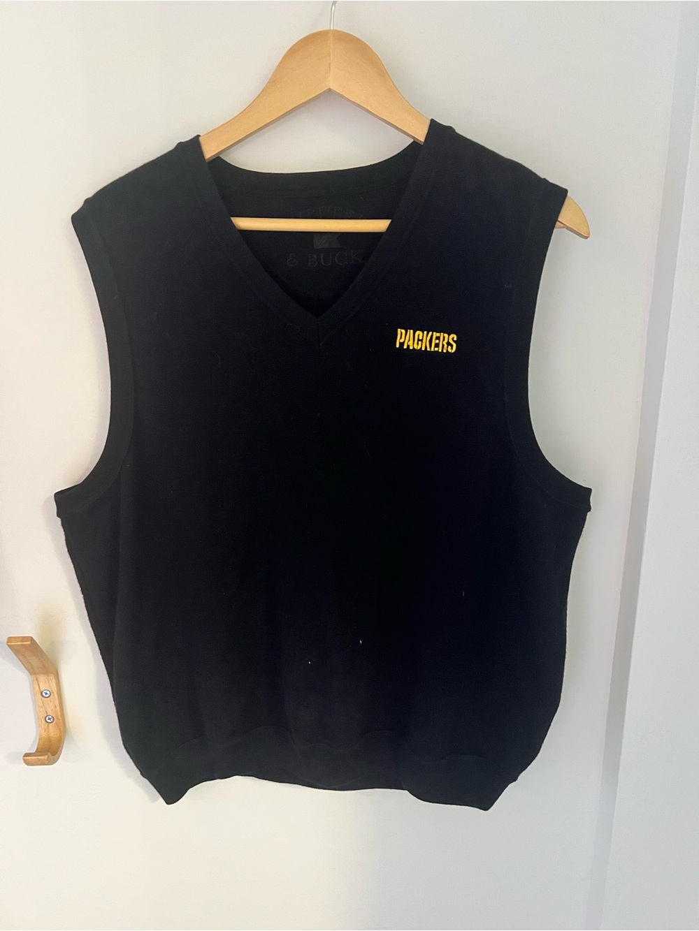 Women’s Green Bay Packers Black V-Neck Sweater Vest
